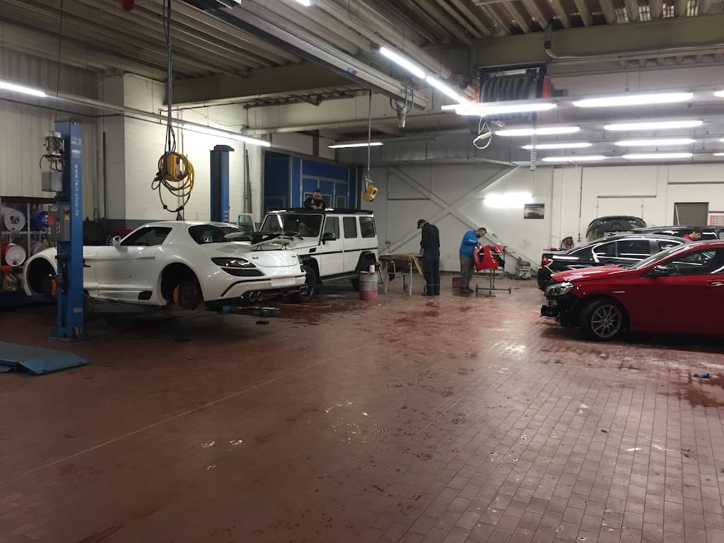 Auto Lackiererei Zentrum (Yilmaz)