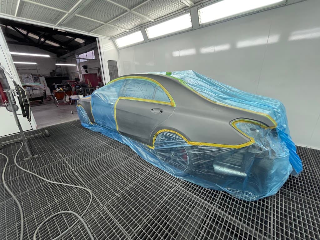 AMZ Spezial Auto-Lackiererei GmbH