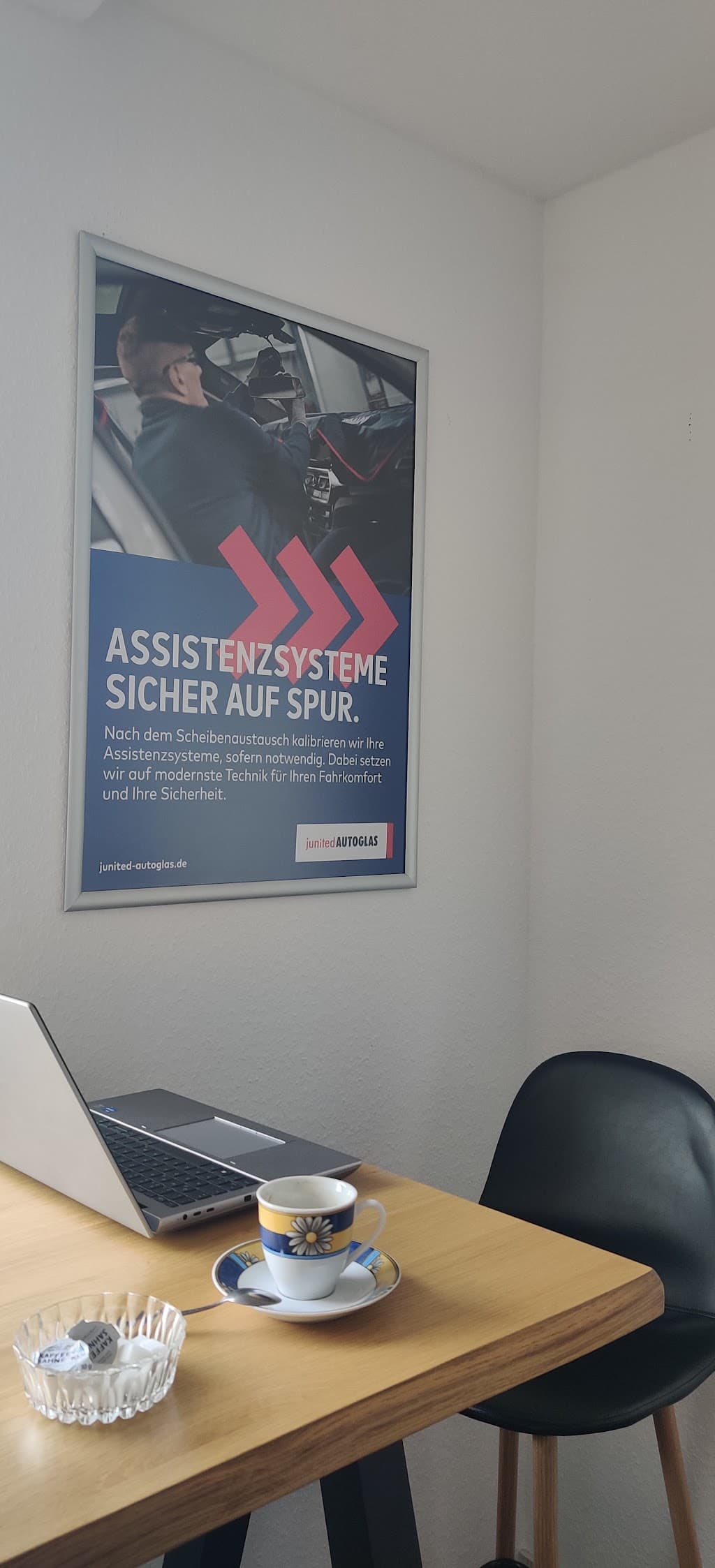 junited AUTOGLAS Krefeld-Mitte