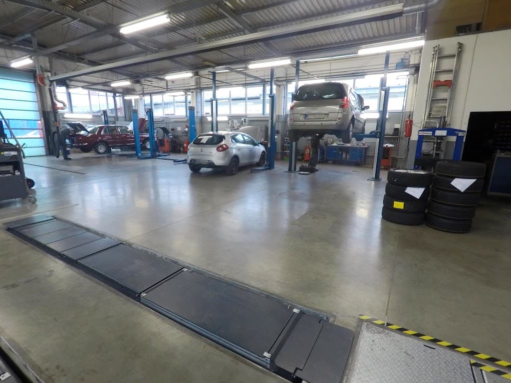Autohaus Striesen | Freie Autowerkstatt