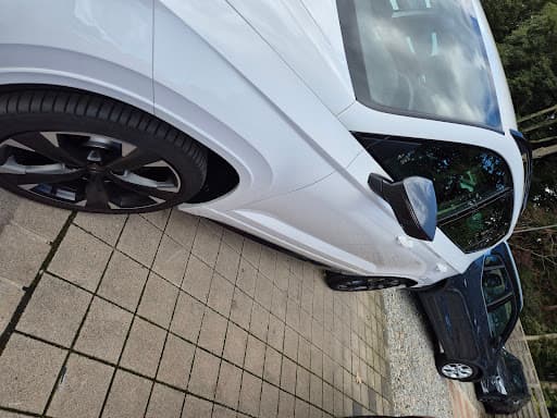 CAR-TOP Zentrum Bochum Unfallreparatur-, Lackier- & Hagelschadenzentrum — Kundenfoto