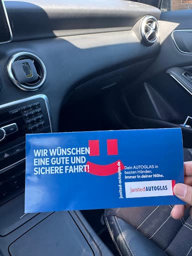 junited AUTOGLAS Bielefeld — Kundenfoto
