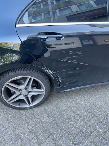 CAR-TOP Zentrum Bochum Unfallreparatur-, Lackier- & Hagelschadenzentrum — Kundenfoto