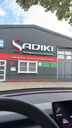 Fahrzeuglackierung Sadiki — Kundenfoto