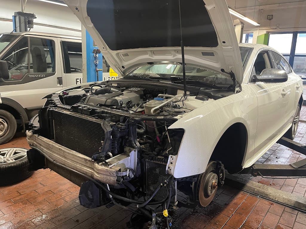 KFZ Werkstatt "LILI