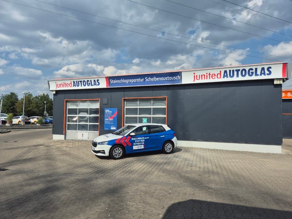 junited AUTOGLAS Dresden-Nickern