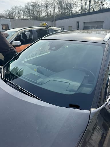 KS AUTOGLAS ZENTRUM Köln-Niehl — Kundenfoto