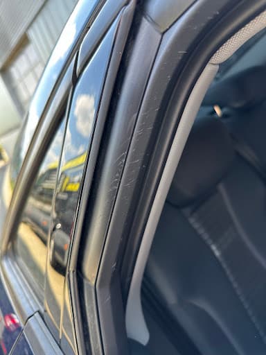 Neumann Automobilglas GmbH Reparaturen — Kundenfoto