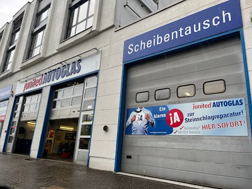 junited AUTOGLAS Aachen — Kundenfoto